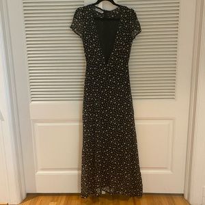Deep V-neck star print maxi dress, Size small